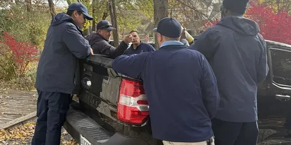 pest technicians strategizing